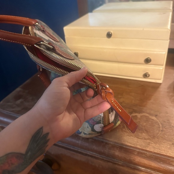 Dooney & Bourke Red Interior Floral Bag - Picture 5 of 7